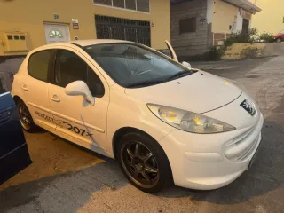 Peugeot 207 2007