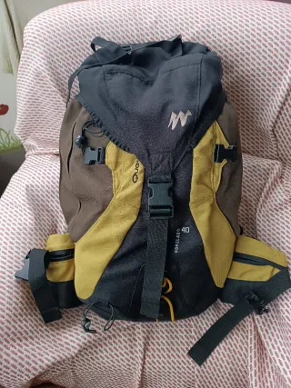 Mochila Montaña Quechua 40L