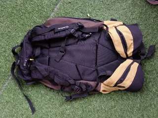 Mochila Montaña Quechua 40L