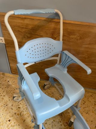 Silla ortopedia ducha. Marca Moem. Como nueva