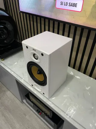 Altavoz B&W DM 601 S2 Blanco