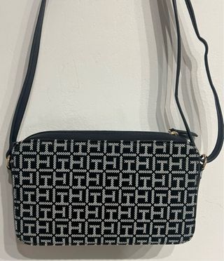Bolso bandolera Tommy Hilfiger azul y blanco