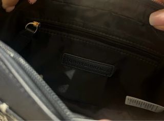 Bolso bandolera Tommy Hilfiger azul y blanco