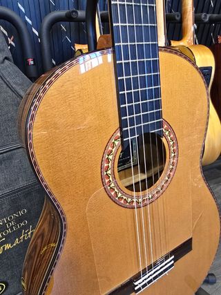 Guitarra Antonio de Toledo Tomatito