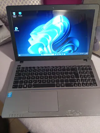 Portátil Asus i5 8GB RAM Nvidia 2GB