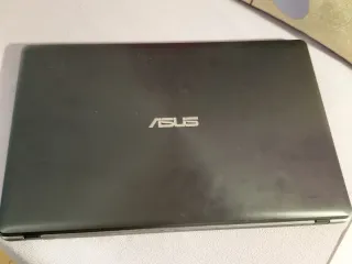 Portátil Asus i5 8GB RAM Nvidia 2GB