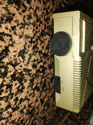 Radio despertador Oskar AM/FM