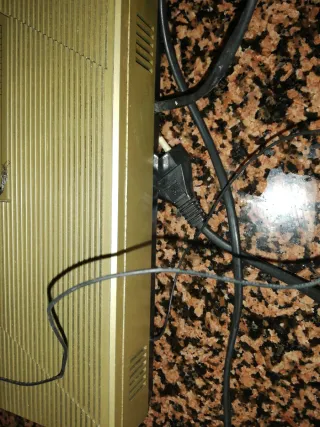 Radio despertador Oskar AM/FM