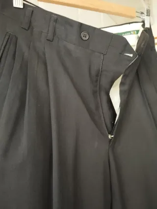 Pantalones negros de vestir bolsillos rectos T-40