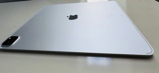 iPad Pro 12.9 Wifi-5G + Apple Pencil 2ª + Keyboard