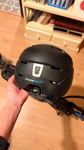 Patinete Eléctrico Skateflash Negro+casco con luz