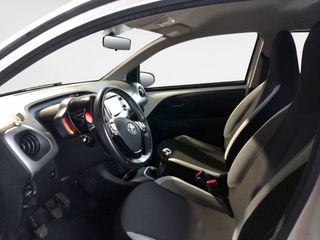 Toyota Aygo x-play