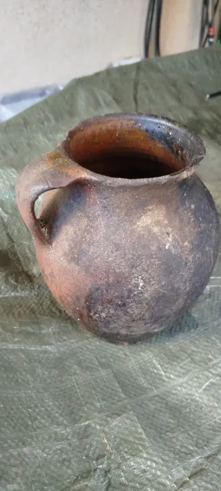 Jarro de barro antiguo final siglo XIX