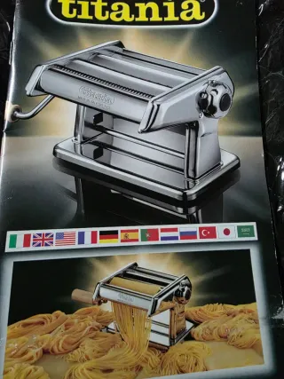 Máquina de Massa Inox Titania NOVA