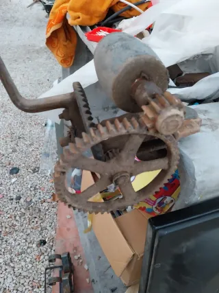 Afilador manual antiguo