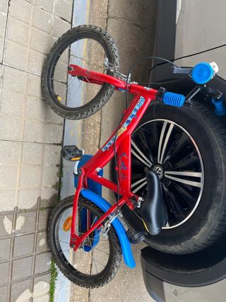 Bicicleta infantil roja Paw Patrol