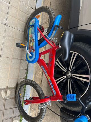 Bicicleta infantil roja Paw Patrol