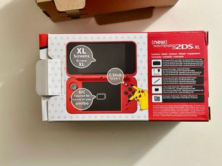 Scatola Nintendo 2DS XL Edizione Pokémon