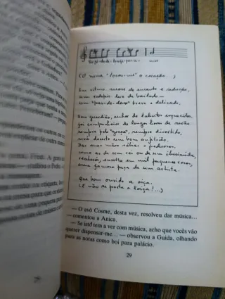 O Clube das Chaves Toca a 4 Mãos