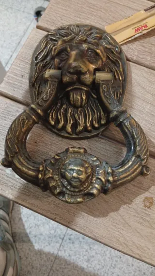 Timbre de bronce antiguo para puerta