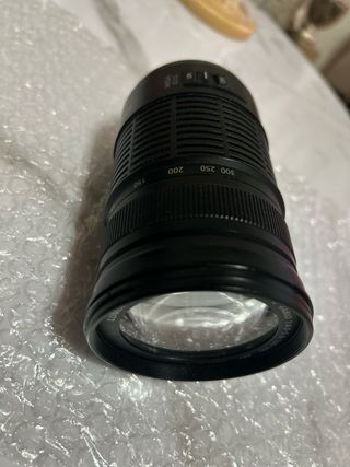 Panasonic Lumix G Vario 100-300mm O.I.S