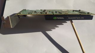 Tarjeta gráfica NVIDIA Quadro NVS 295