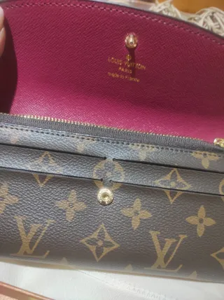 Portafoglio Louis  donna nuovo con scatola