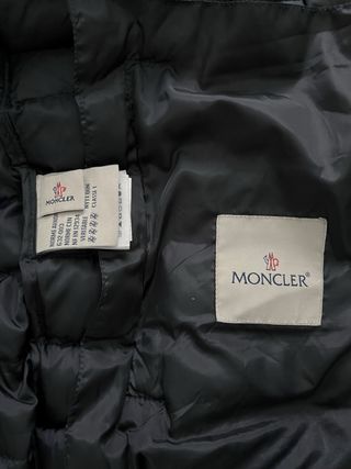 Chaqueta Moncler Negra