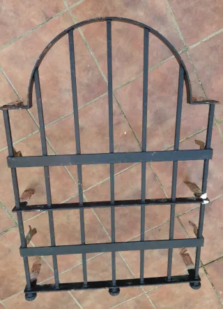 Reja de hierro forjado Ventana de aluminio