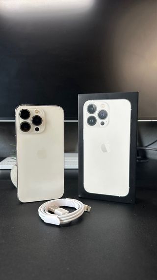 iPhone 13 Pro 100% batteria sana