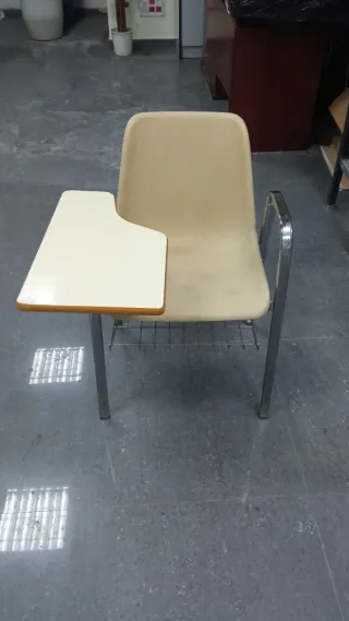 25 Sillas con pala para estudiante o atril