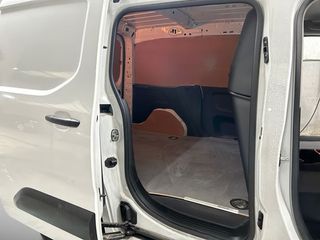 Peugeot Partner Premium