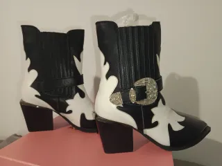 Botines Alma en Pena Talla 36 Nuevos