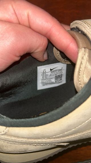 Nike Cortez Beige/Negro Nuevas