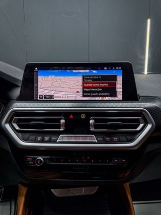 BMW X4 M SPORT HYBRID