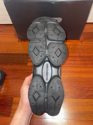 Zapatillas New Balance - Negras/Grises - 44