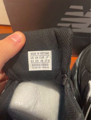 Zapatillas New Balance - Negras/Grises - 44