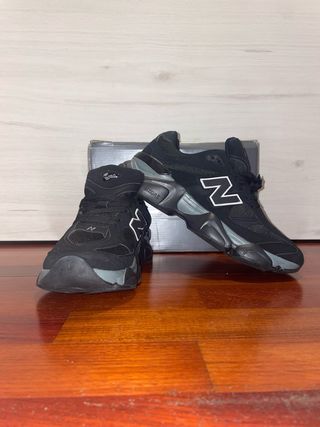 Zapatillas New Balance - Negras/Grises - 44