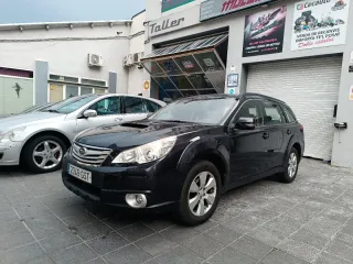 Subaru Outback 2010