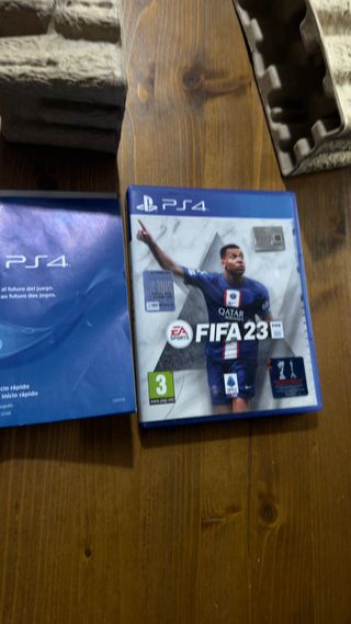 PS4 Slim 500GB + Controller Nacon + FIFA23