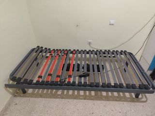Cama articulada metálica