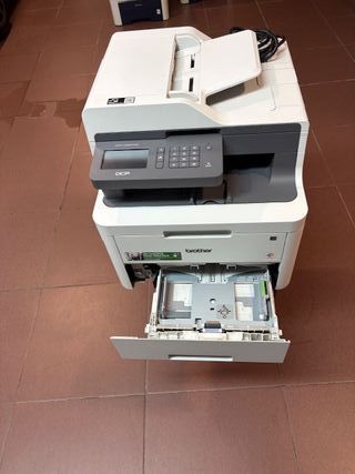 Impresora Multifunción LáserColor Brother DCPL3550