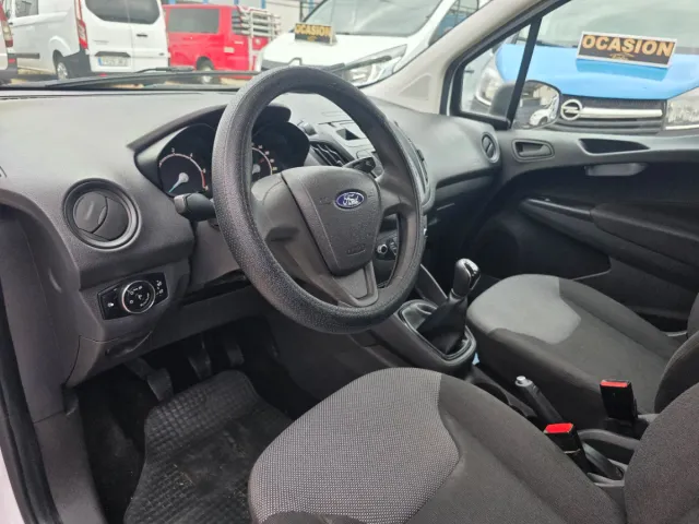 Ford Tourneo Courier 2016