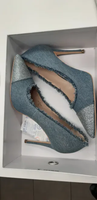 Zapatos de tacón Guess Talla 38