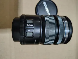 Olympus 12-50mm Obiettivo