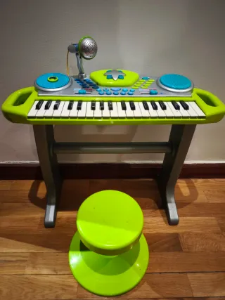 Teclado infantil con micrófono