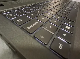 Acer Travelmate i7 12ª Gen 512GB SSD 16GB RAM