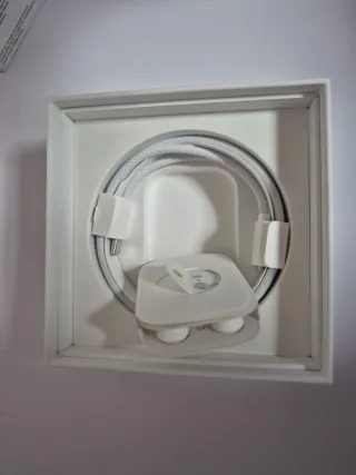 Caja Magsafe AirPods Pro 2