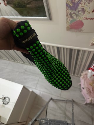 Stivali Gioselin neri con pois verdi