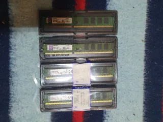 4 Módulos RAM DDR3 Kingston 4GB